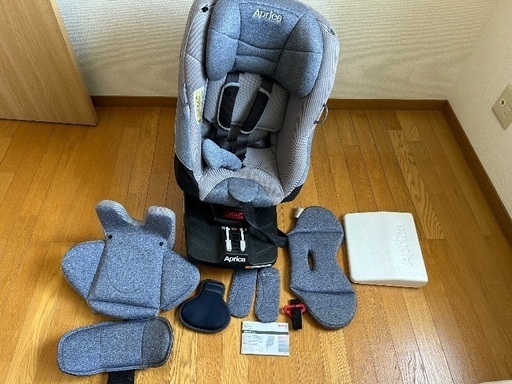 Apricaベビーチャイルドシート
