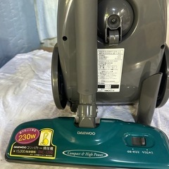daewooコンパクト掃除機DVC-J23Gの画像