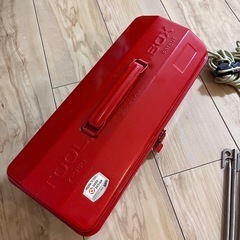 テント用の鍛造ペグ　 工具箱の画像