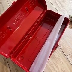 テント用の鍛造ペグ　 工具箱の画像