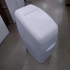 使用済おむつ入れ　83888