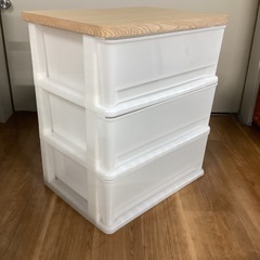 プラ衣装ケース3段【町田市再生家具】0530の画像