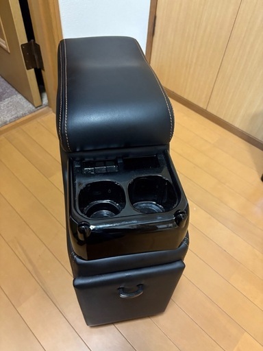 【値下げ】ヴォクシー ノア 80系 コンソールボックス カスタム内装 収納 ドリンクホルダー 小物入れ ミニバン