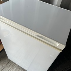 【お取引き中】Haier　冷凍庫 JF-C60A