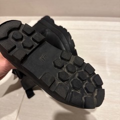 【美品】H&Mキッズブーツ　6-7Y　 の画像