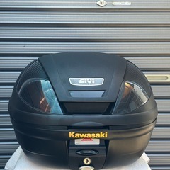 GIVI E370ND モノロックケース 未塗装ブラック
