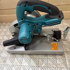 【使用回数１回】マキタ充電式チップソー切断機14.4Vの画像