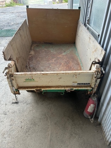 アテックス　クローラ型運搬車