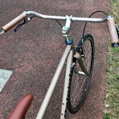 通勤通学にもおすすめのクロスバイク リユースクロスバイク Raleigh ATOMIC13 整備済みのクロスバイクの画像