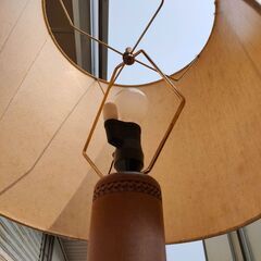 スタンドライト　フロアライト　アンティーク調　照明器具の画像