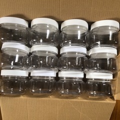 プラスチック容器24個