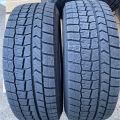 215/60R15 スタッドレスタイヤ 4本セットの画像