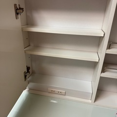 5月いっぱいで処分予定ニトリ ドレッサー 収納チェア付 鏡裏収納有 コンセント二口有の画像