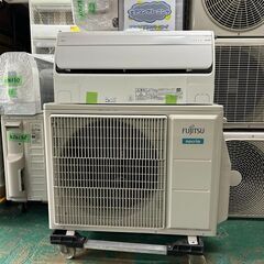 K06246　中古エアコン 富士通 2020年製 主に18畳用 冷房能力 5.6KW / 暖房能力 6.7KWの画像