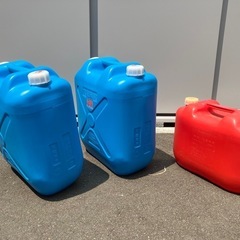 灯油タンク　灯油ポリタンク　18L　10L