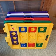 ベビーサークルの画像
