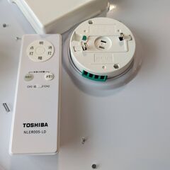 東芝(TOSHIBA) LEDシーリングライト 調光タイプ 6畳(日本照明工業会基準)3699lm シンプル しっかり明るい LED常夜灯 リモコン付きの画像