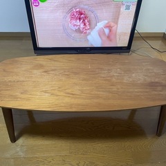 テーブル