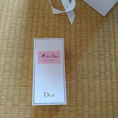 Dior香水の画像