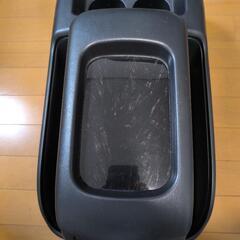200系 ハイエース センターコンソール 純正の画像