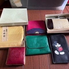 GYP0530 レディース財布　古銭入れ　ミッキーカードケース　