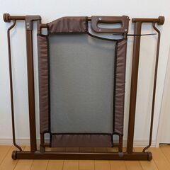 【ジャンク品】ベビーゲート　Croomy メッシュゲート
