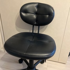 【値段交渉可500円】キャスター付き椅子