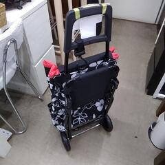 未使用　お買い物カート椅子付き　83913　値下げしました！の画像