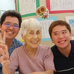 "子育ても仕事も“どっちも主役”に！1日3h～週2日～OK！お迎えにも間に合うデイサービスの介護スタッフ "の画像
