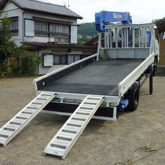 陸送・輸送　トラクターやコンバインなどの農機や小型建機を運びます − 群馬県