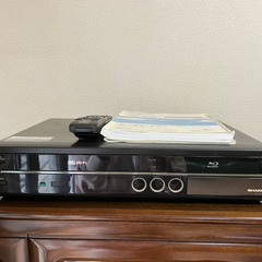 シャープ　ビデオ一体型ブルーレイディスクレコーダー　BD-HDV22