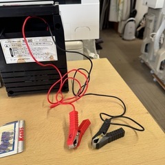 【お買い得‼️】メルテック バッテリー充電器 軽/小型自動車･オートバイ･小型農機 バッテリーチャージャー DC6V/12Vの画像