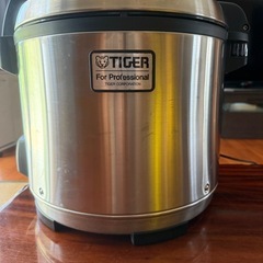 取引中　タイガー　業務用炊飯器　3.6ℓ炊きの画像