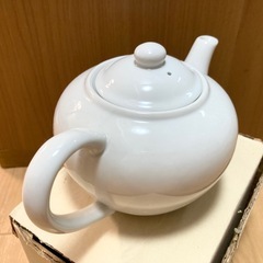 【残りわずか】陶器のティーポット