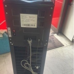 ウォーターサーバー 中古美品の画像