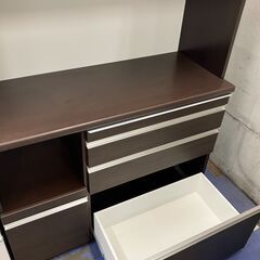 ★リユースのサカイ横浜南店★YM1003 松田家具 レンジボード ダークブラウン W117×D49×H207 クリーニング済みの画像