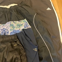 スポーツ用品　ズボン5点、半袖2点、長袖2点の画像