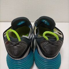 NIKE  AIRMAX2090　ナイキエアマックス2090　28センチ　スニーカー 88117-2-③-150Yの画像