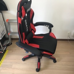ゲーミングチェアの画像