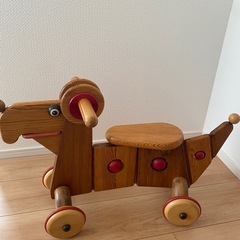 子供用の乗用玩具