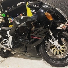 スズキ　隼　車検令和8.6.3