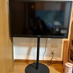 テレビとスタンドのセット