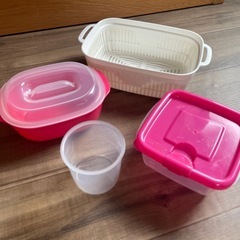 キッチンツール　ボウル　ザル　トング　タッパー等　の画像