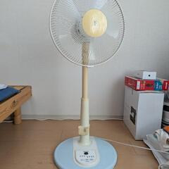 扇風機　リモコン付き