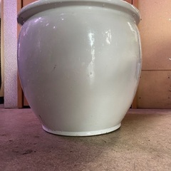 陶器鉢　白　壺形の画像