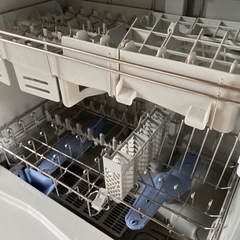 Panasonic(パナソニック)食器洗い乾燥機ホワイトNP-TM6-W 2013年製の画像