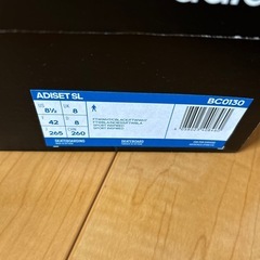 adidasスニーカーの画像