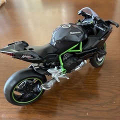 カワサキ　NINJA　H2フィギア　24/1ｽｹｰﾙ　の画像