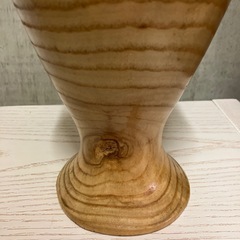 木製　花瓶の画像