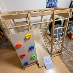 ジャングルジム　雲梯　うんてい　室内　遊具